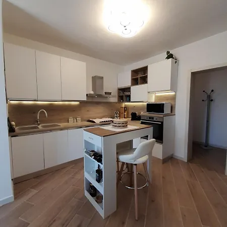 La Fortezza & Appartament 4*