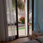 La Fortezza & Appartament B&B