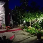 B&B La Fortezza & Appartament 4*