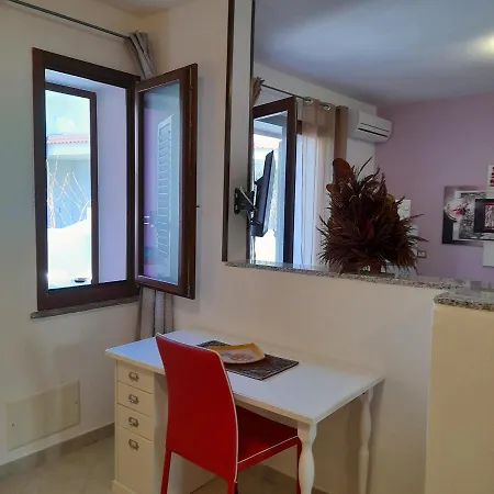 Bed and Breakfast La Fortezza & Appartament 4*