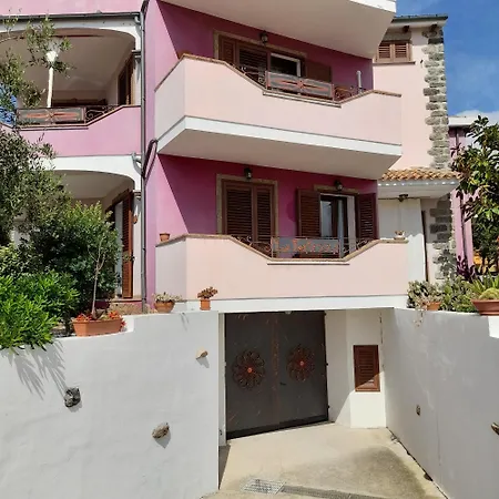 La Fortezza & Appartament B&B