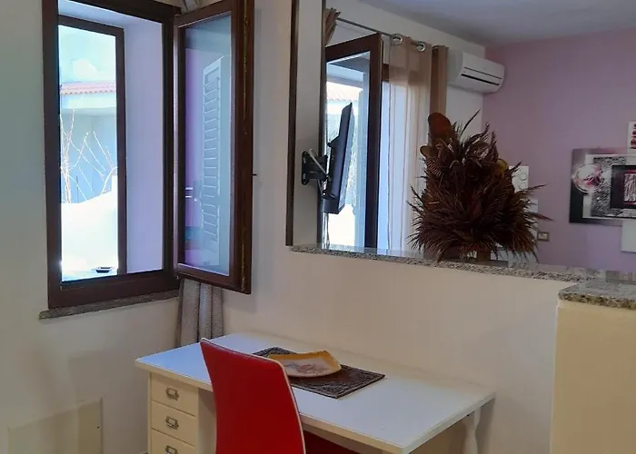 Bed & Breakfast La Fortezza & Appartament 4*