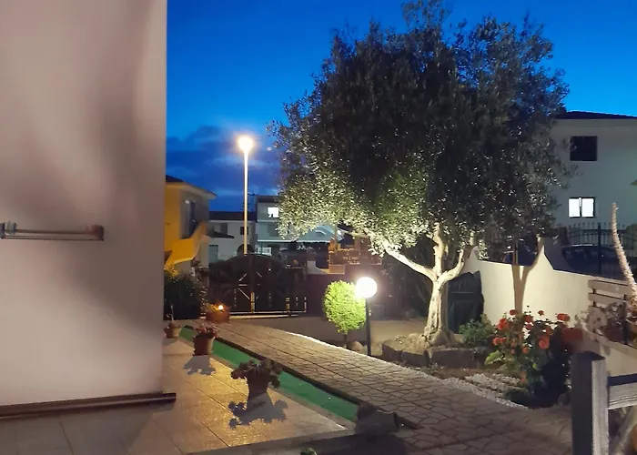 Bed & Breakfast La Fortezza & Appartament 4*