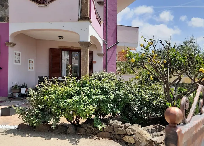 Bed & Breakfast La Fortezza & Appartament 4*