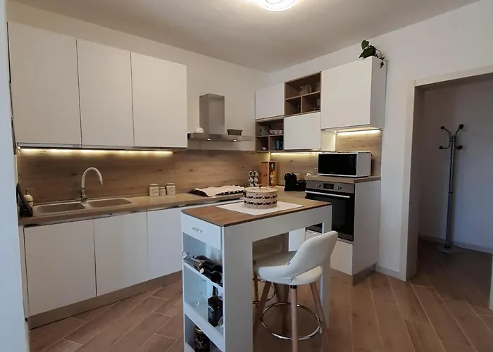 La Fortezza & Appartament 4*