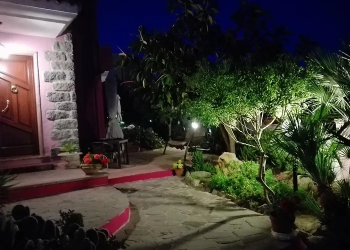 Bed & Breakfast La Fortezza & Appartament 4*